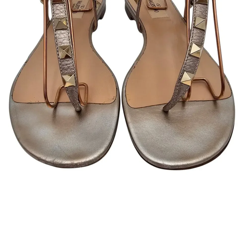 Valentino Garavani Rockstud Cage Gladiator Flat Sandals Gold Leather Size 37 7
